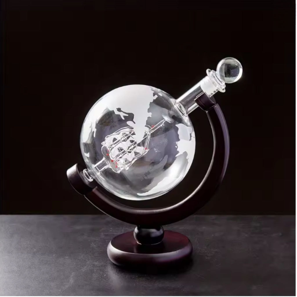 900ml Globe Whiskey Decanter Set